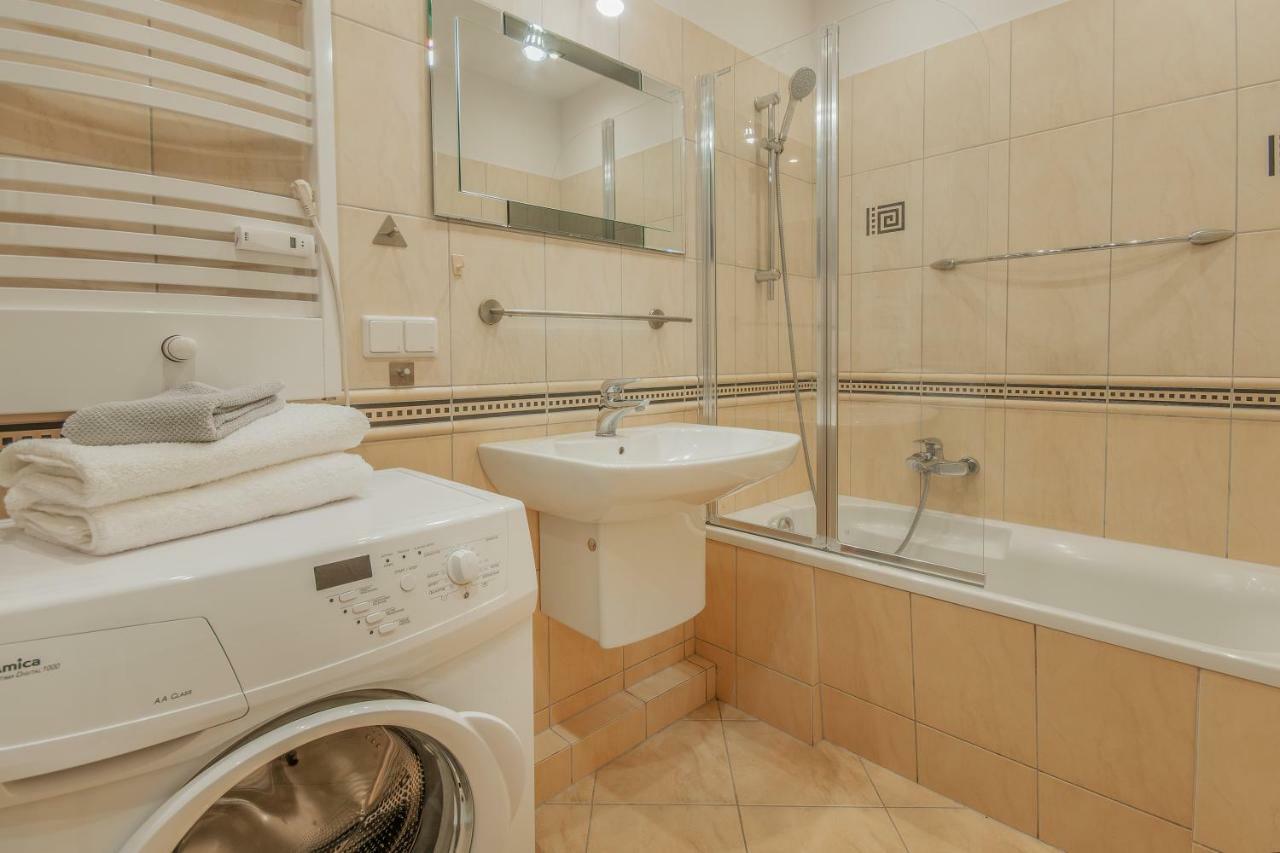 Citystay Lastadia Gdansk Apartment エクステリア 写真